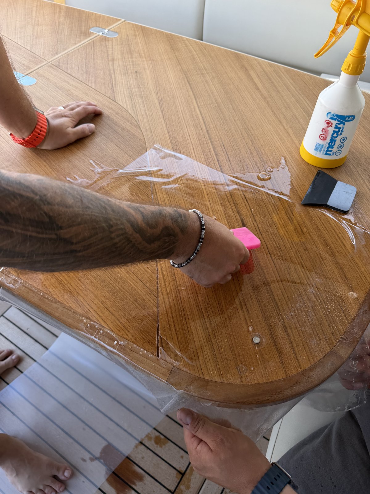 SPF · Rivestimento tavolo